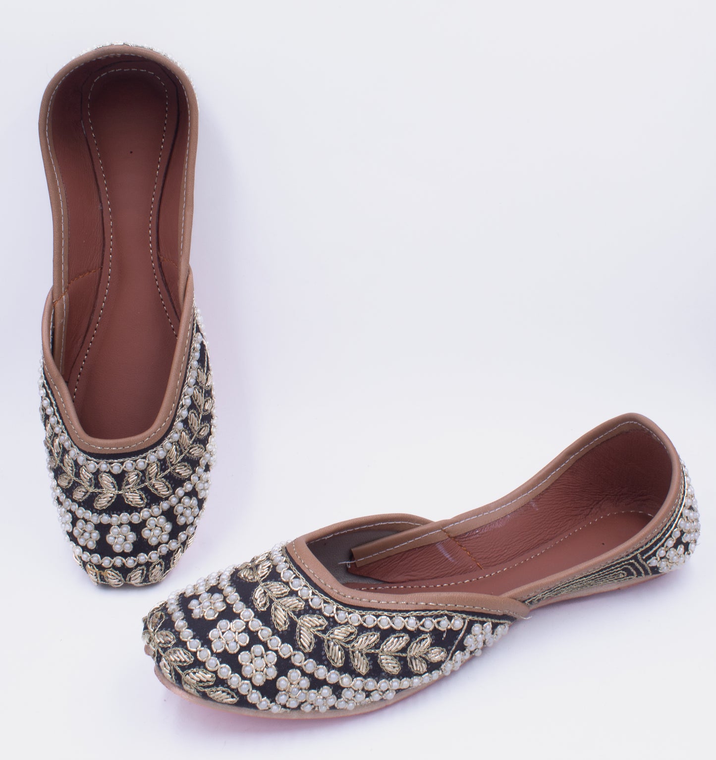 Phulwariya jutti for women